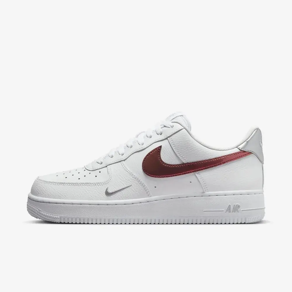 Кросівки Чоловічі Nike Air Force 1 '07 FD0654-100