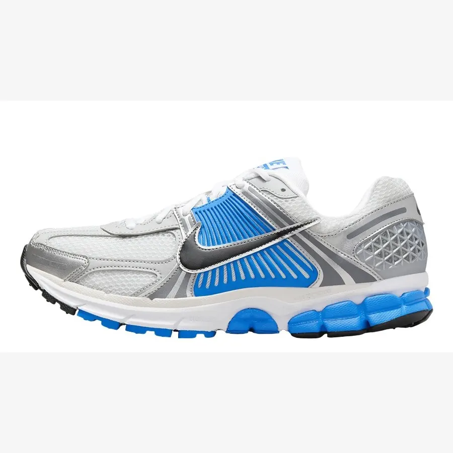 Кросівки Чоловічі Nike Zoom Vomero 5 Metallic Silver/Photo Blue FJ4151-100