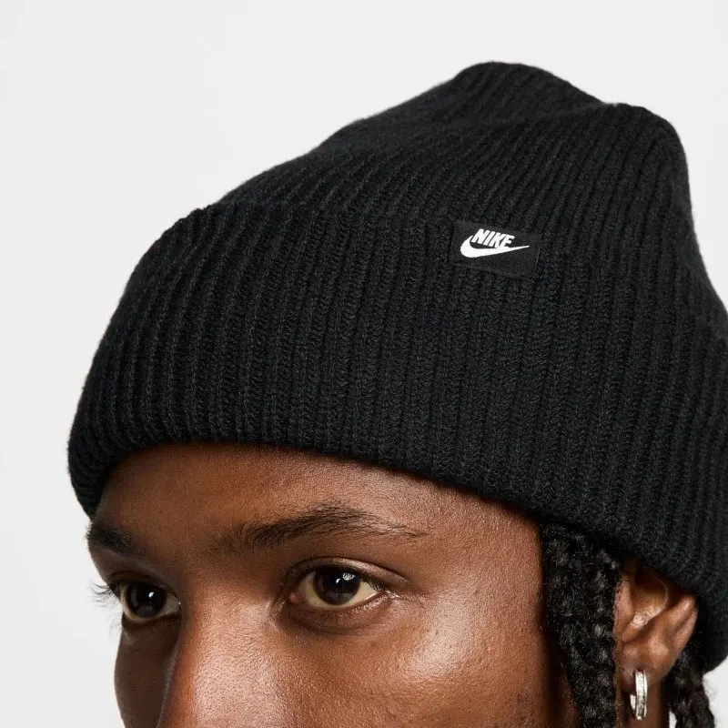 Шапка Чоловіча Nike Peak Beanie Black HF0326-010