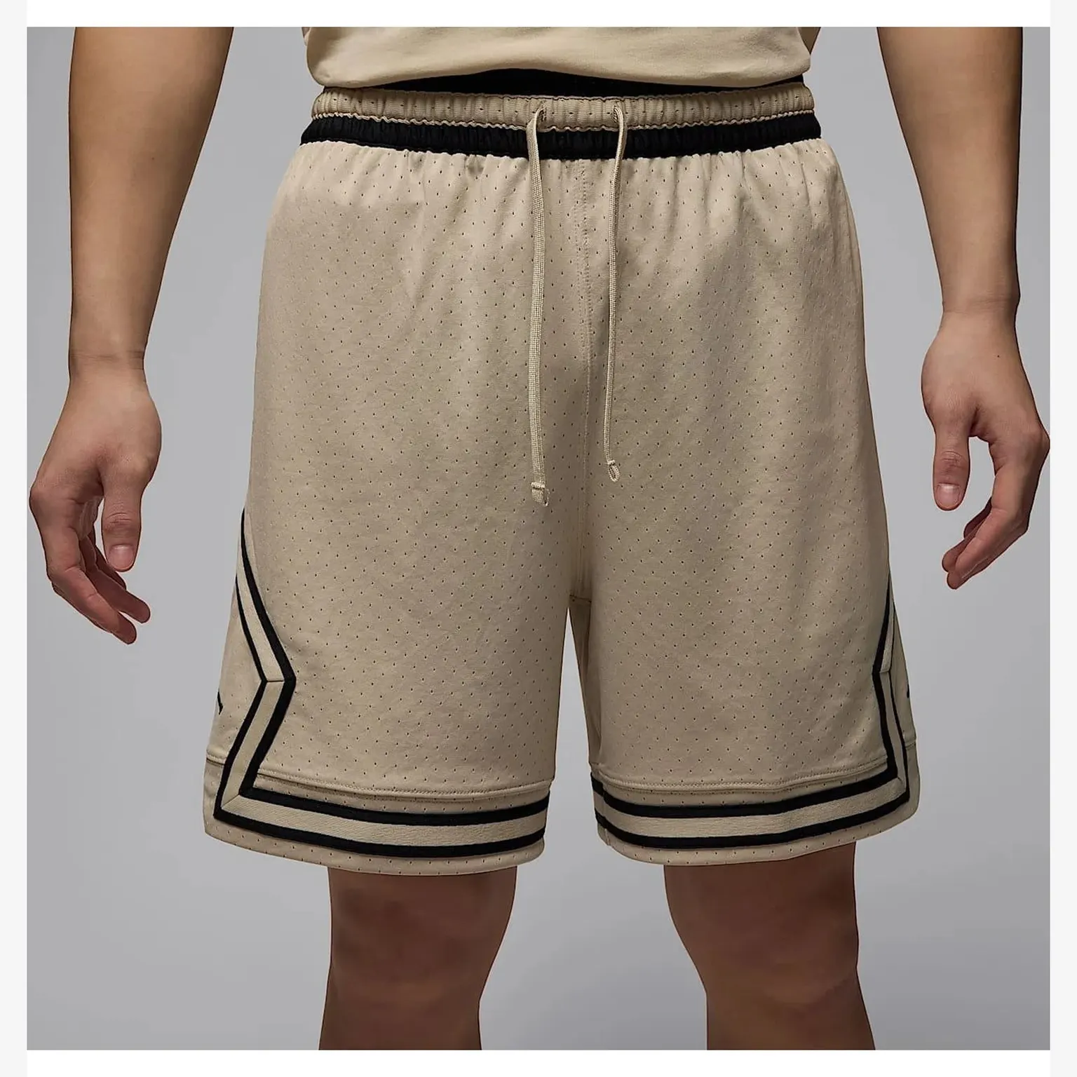 Шорти Nike Jordan Sport Men's Dri-FIT Mesh Diamond Shorts Rattan/Black/Black HF9910-206