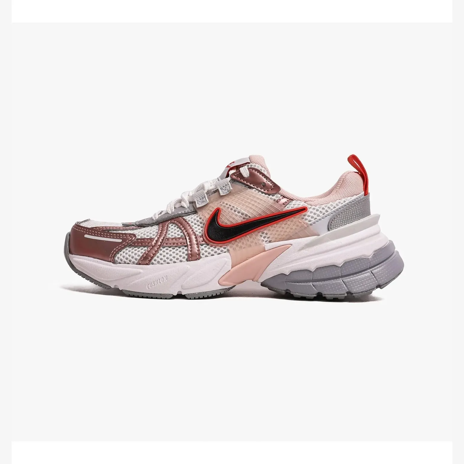Кросівки Жіночі Nike V2K Run HF9997-100