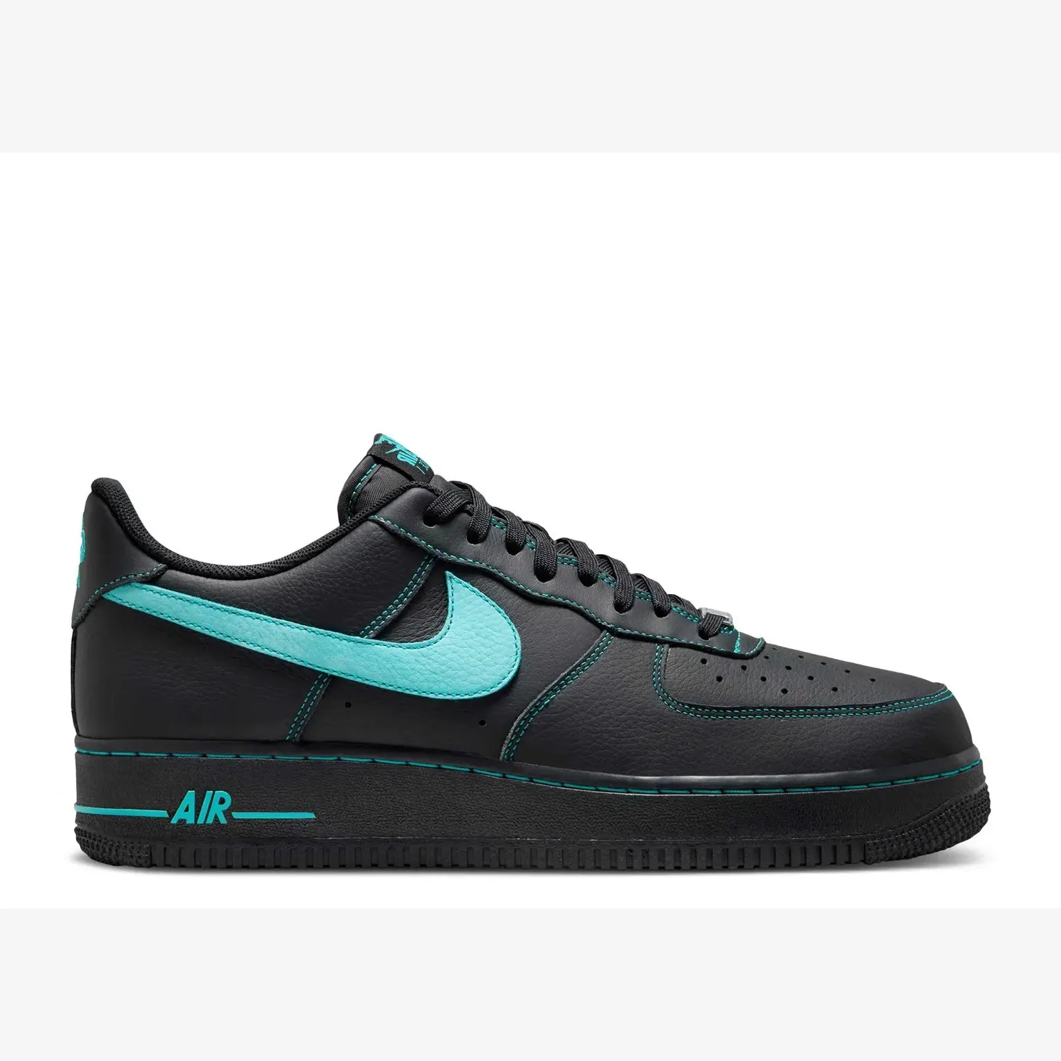 Кросівки Nike Air Force 1 '07 LV8 Чорний HQ2037-002