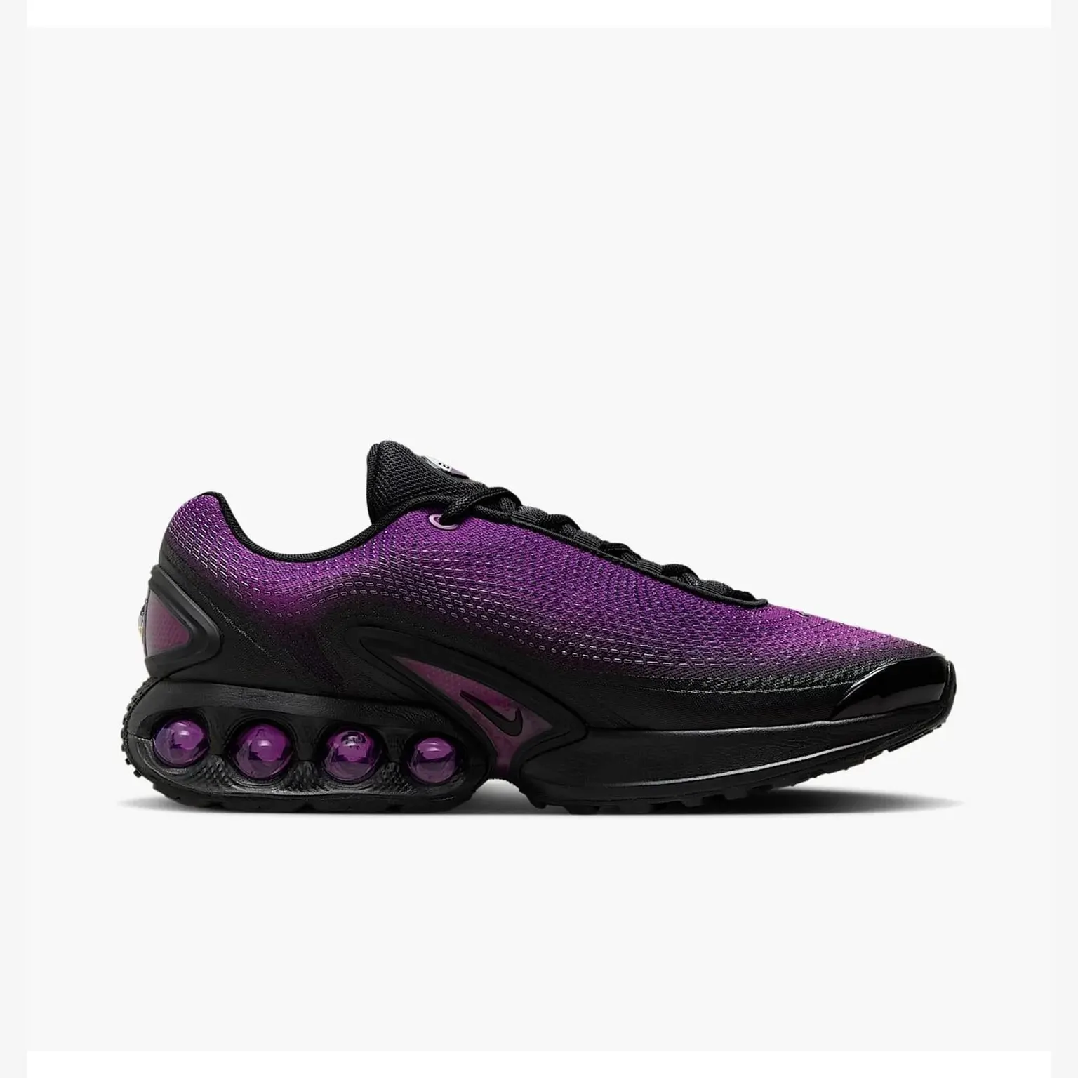 Кросівки Чоловічі Nike Air Max DN Bold Berry/Hyper Violet HQ3605-505