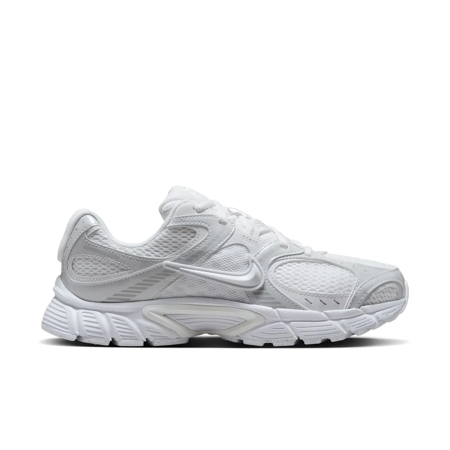Кросівки Чоловічі Nike V5 RNR HQ7901-101