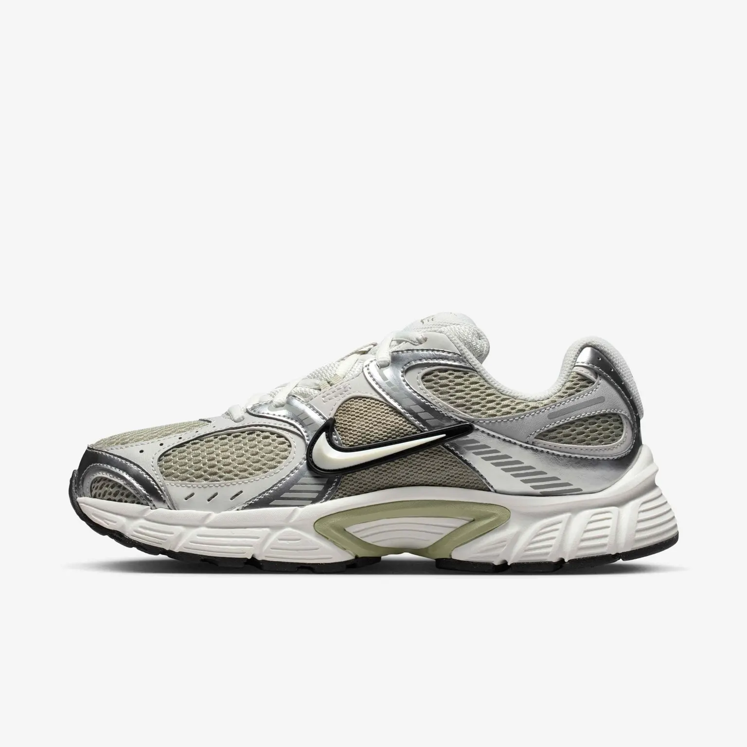 Кросівки Чоловічі Nike V5 RNR HQ7901-301