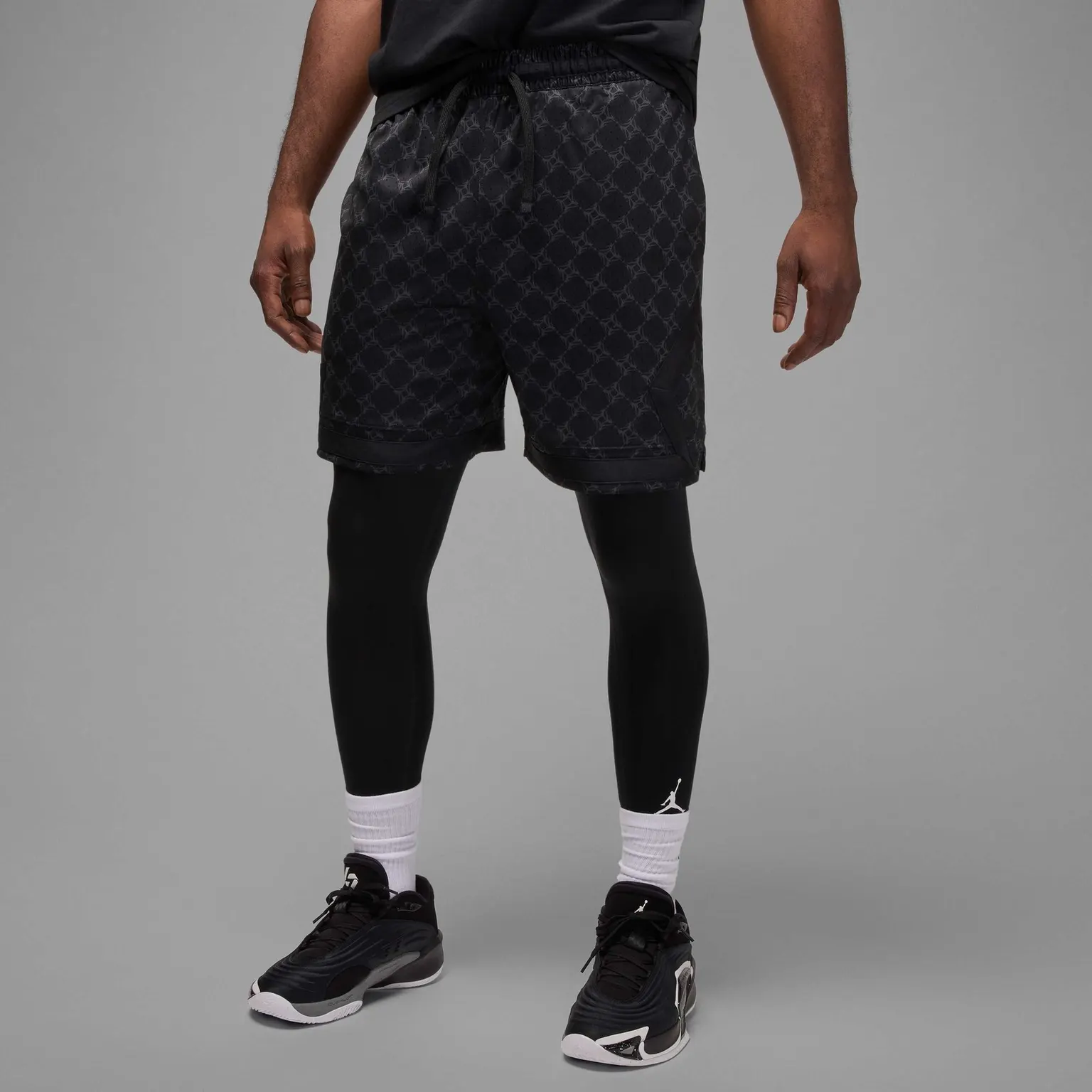 Шорти Чоловічі Jordan Sport Dri-fit Printed Diamond HQ8663-010
