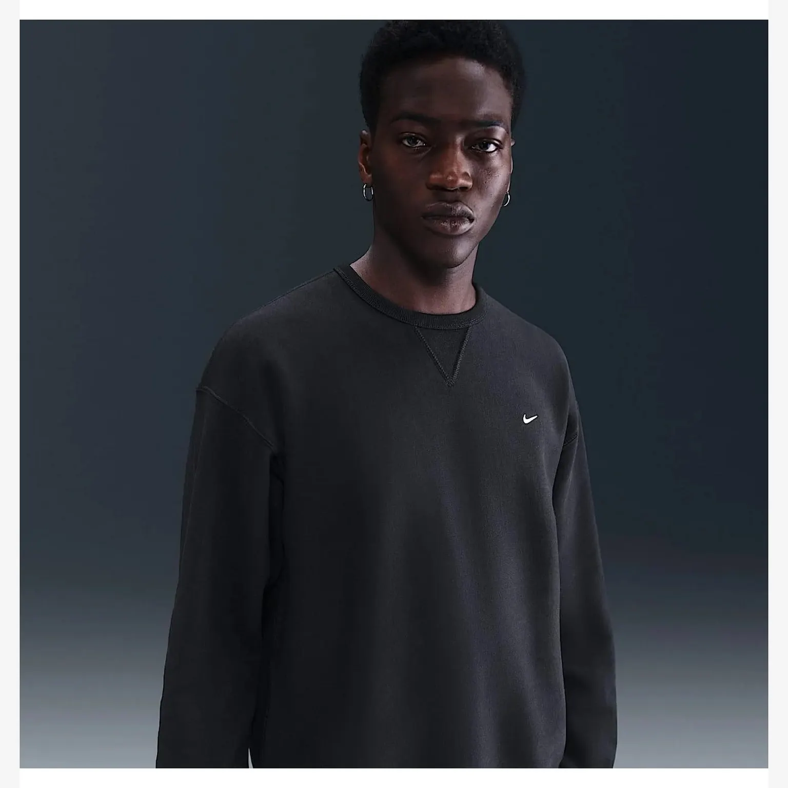 Світшот Чоловічий Nike Solo Swsh Crew Black HV1086-010