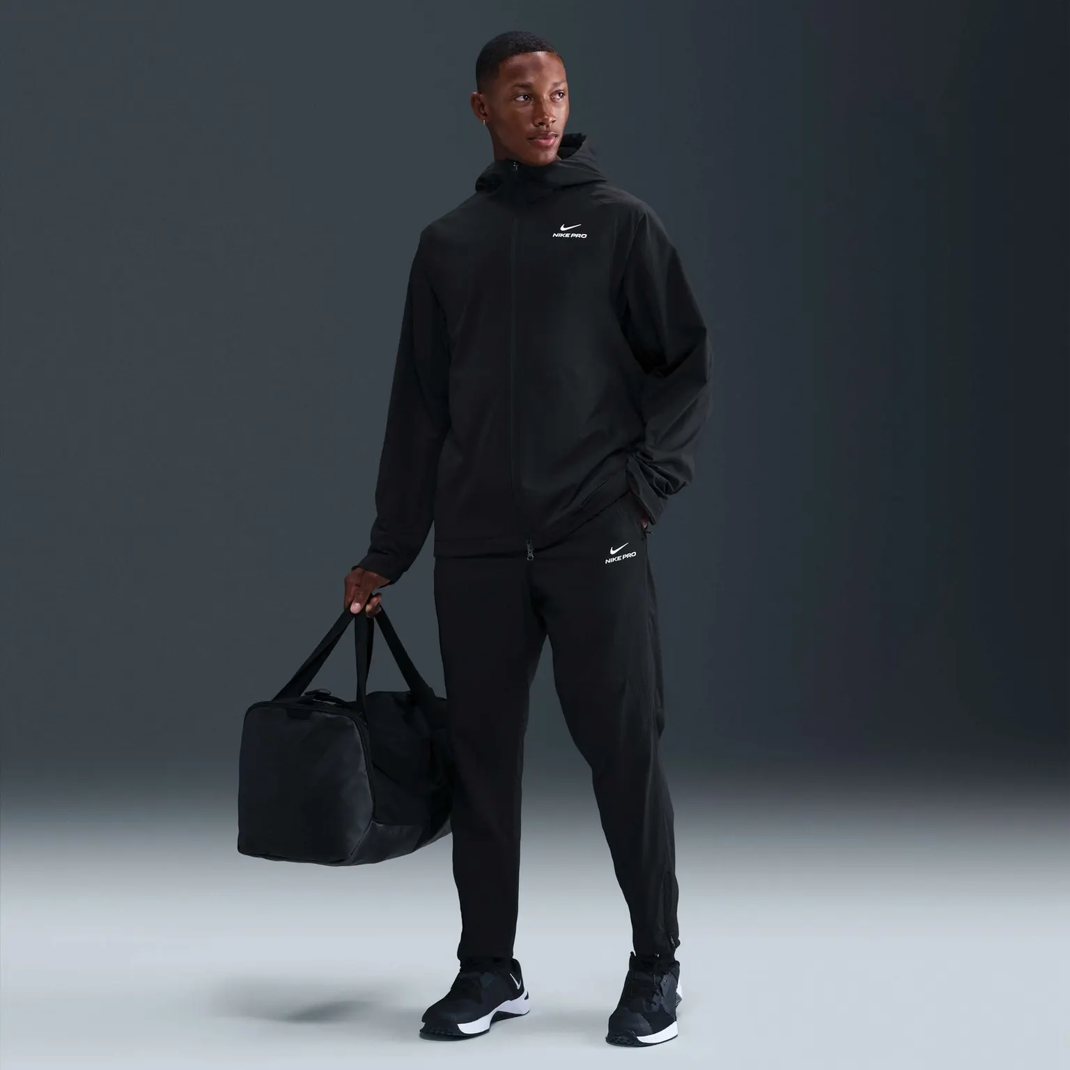 Штани Nike