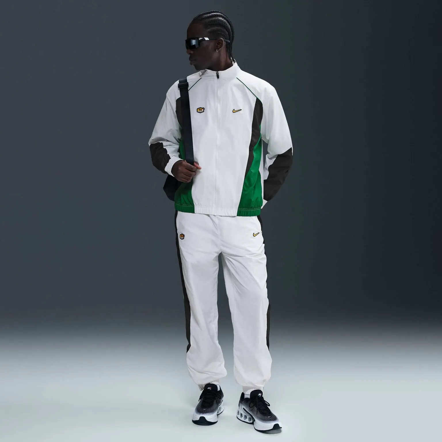 Куртка Чоловіча Nike TN Woven Jacket White/Green HV6516-100