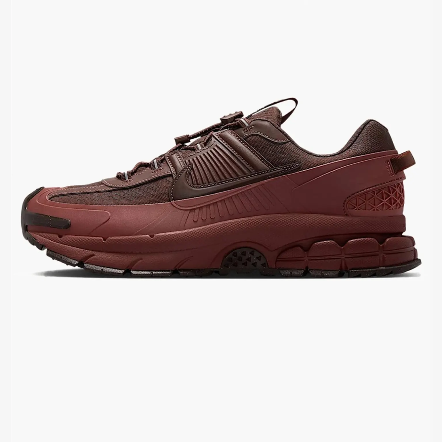 Кросівки Nike Zoom Vomero Roam Brown HV6901-200