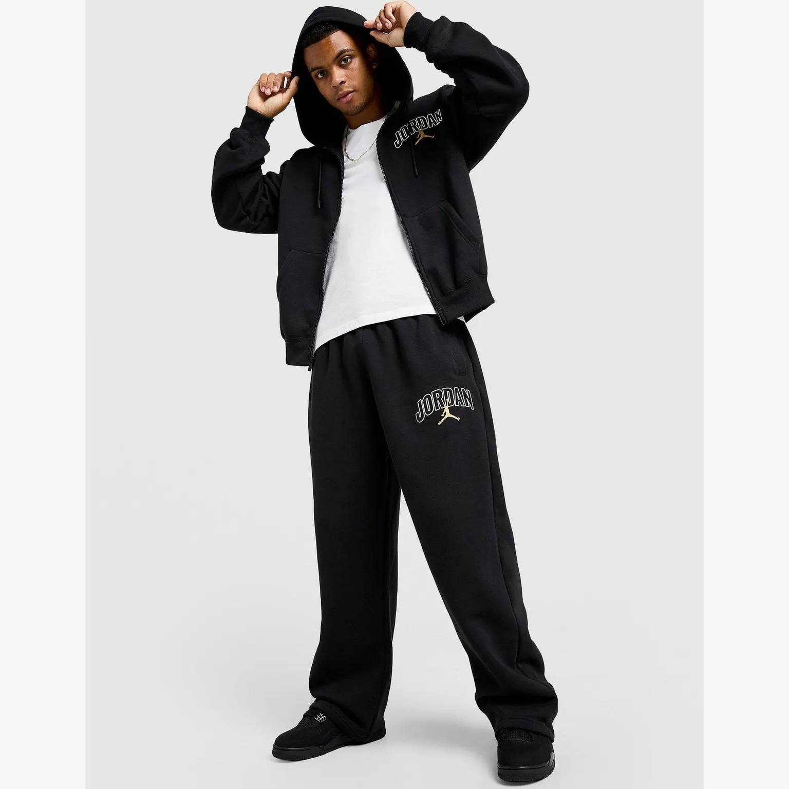 Штани Чоловічі Jordan BRK OVS STRCH PANT IB7243-011