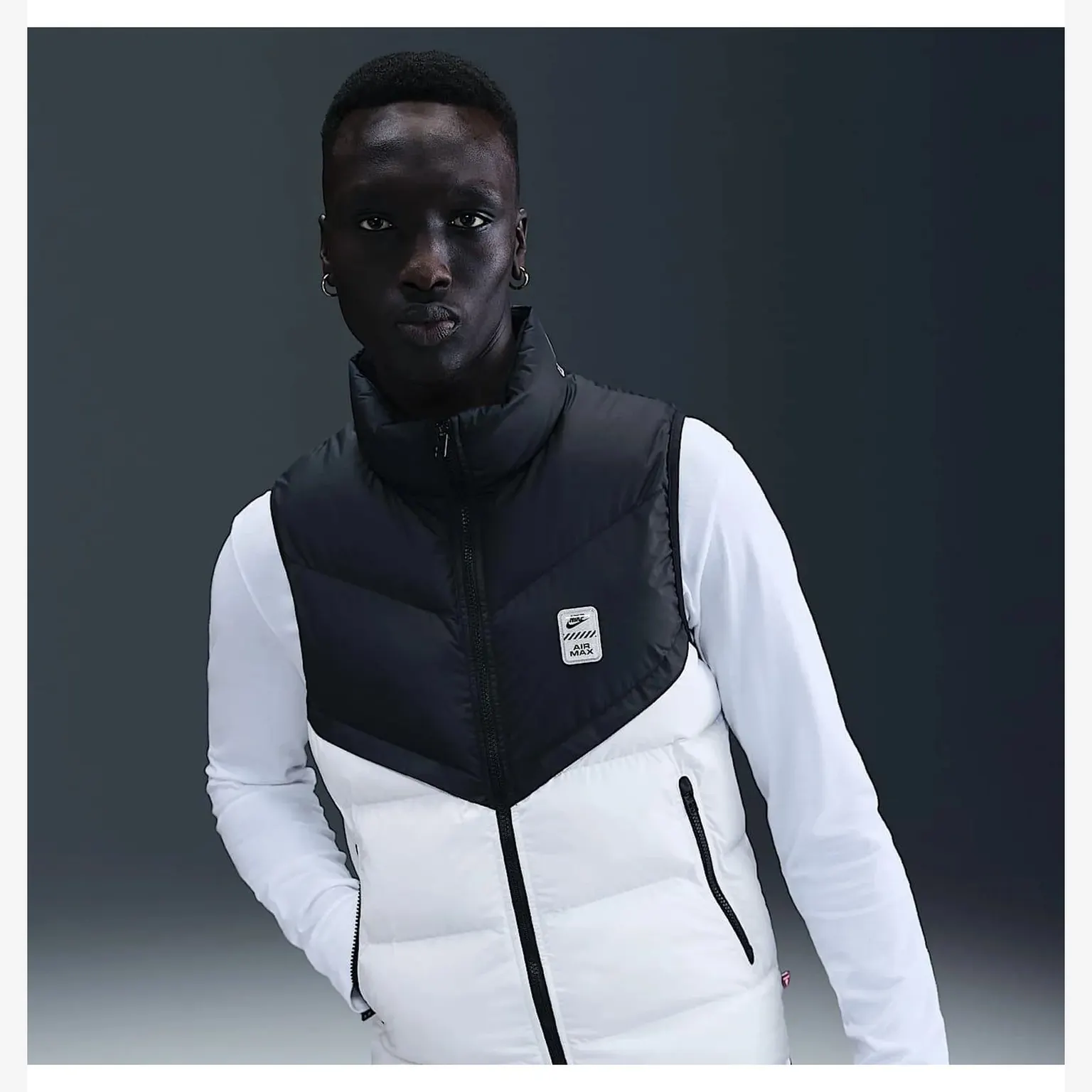 Безрукавки Nike