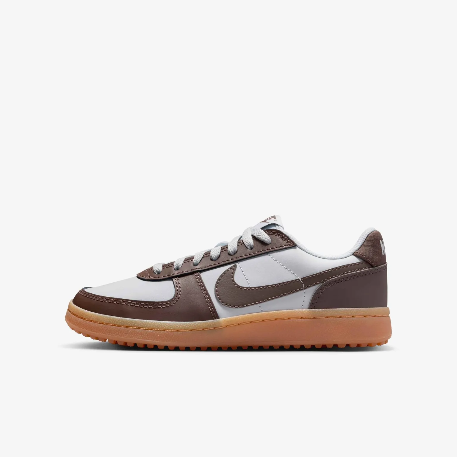 Кросівки Чоловічі Nike Field General 82 Pure Platinum/Gum Yellow/Ironstone IH3324-001