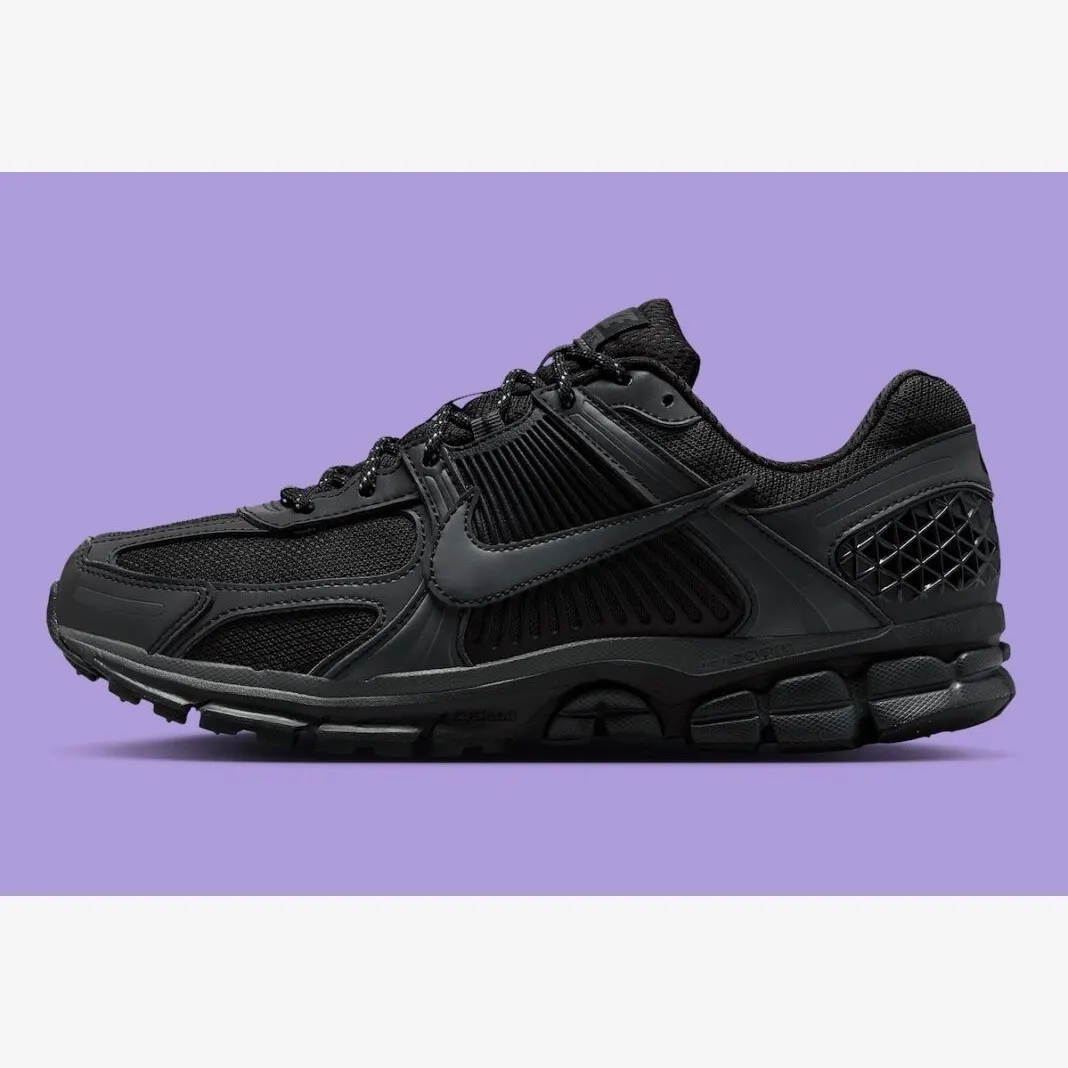 Кросівки Чоловічі Nike Air Zoom Vomero 5 Black Reflective IM6597-001