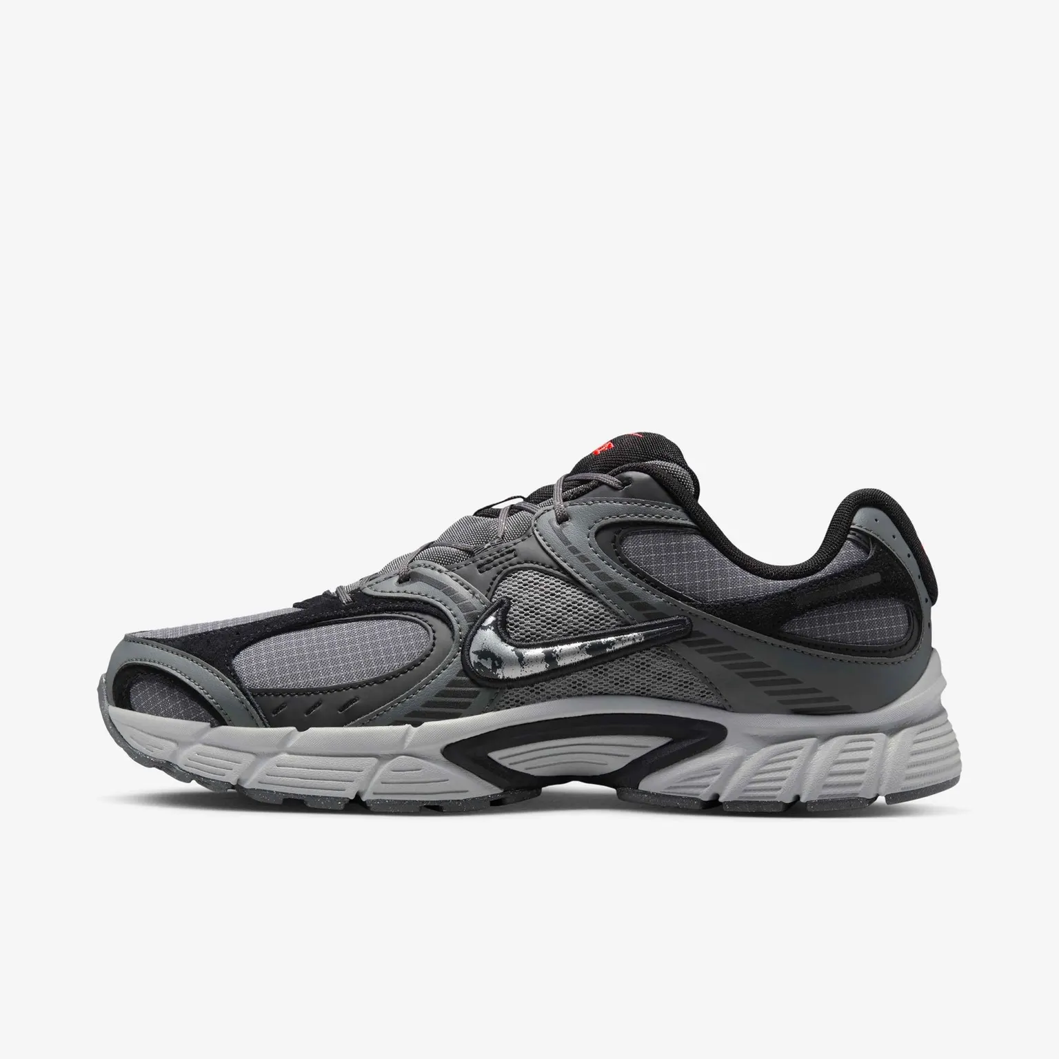 Кросівки Nike V5 RNR SE Iron Grey/Black/Light Smoke Grey/Metallic Silver IM6769-068