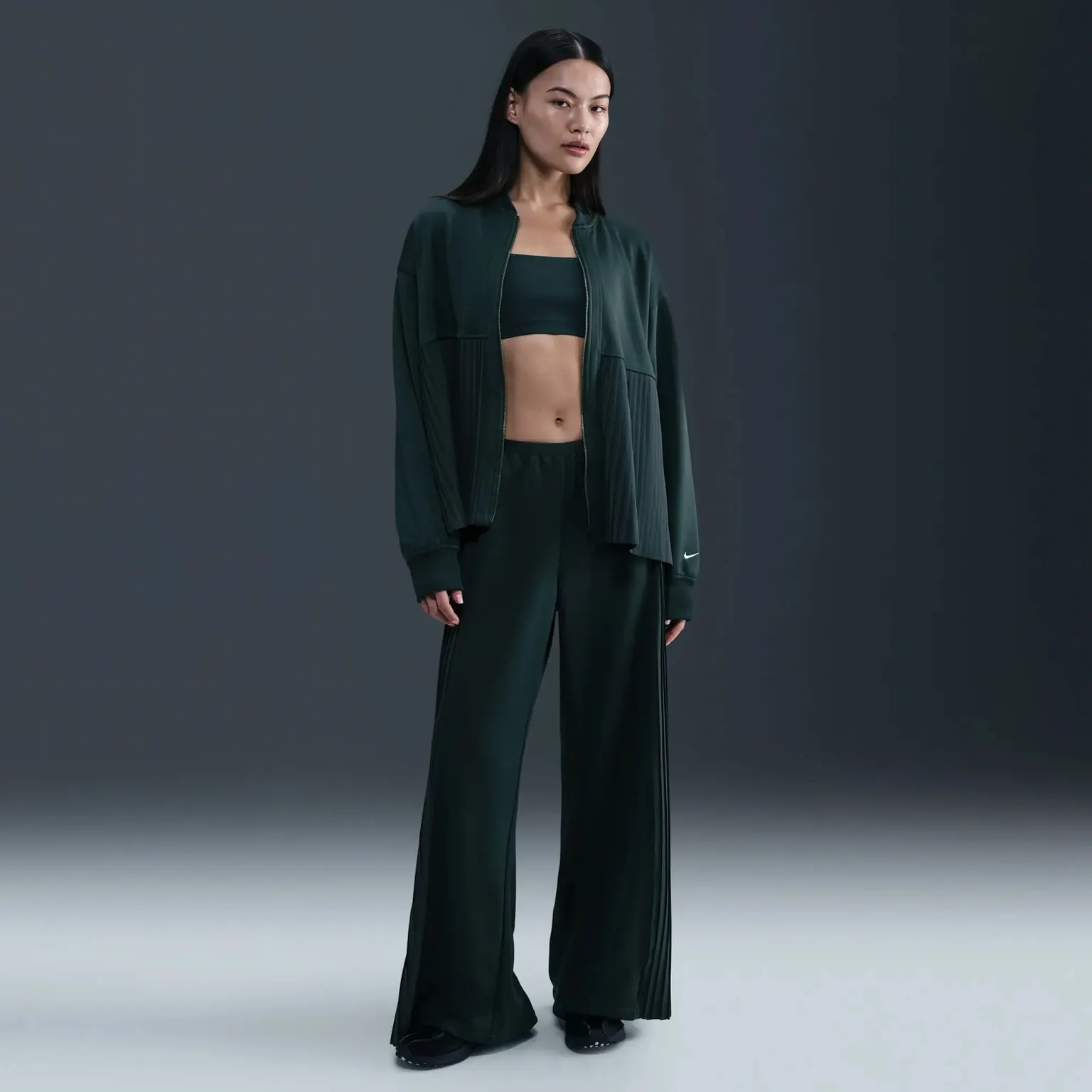 Штани Чоловічі Nike Pants Loose Green IM7459-390