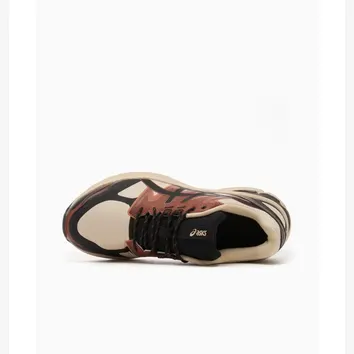 Кросівки ASICS Gel Terrain 1203A342-250