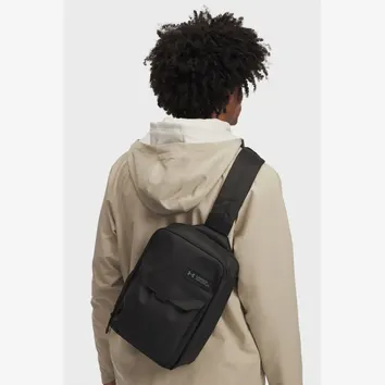 Поясна сумка Чоловіча Under Armour Triumph Utility Sling 10L 1388918-001