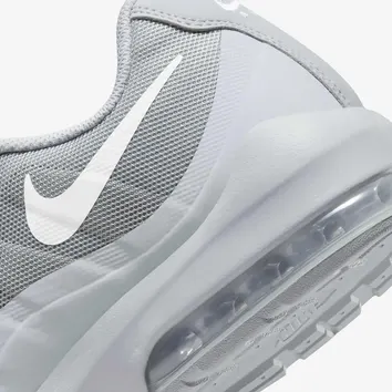 Кросівки Чоловічі Nike Air Max Invigor 749680-005