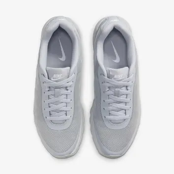 Кросівки Чоловічі Nike Air Max Invigor 749680-005