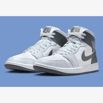 Кеди Жіночі Air Jordan 1 Mid BQ6472-113