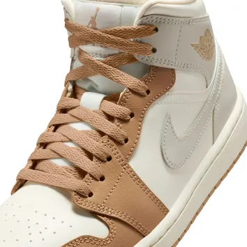 Кеди Чоловічі Air Jordan 1 Mid BQ6472-118