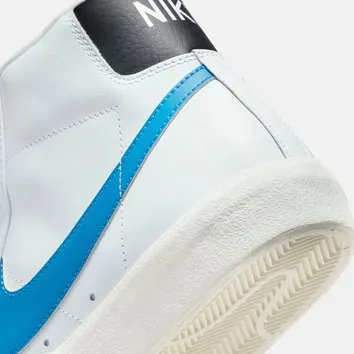 Кроссовки Мужские Nike Blazer Mid 77 Vintage BQ6806-118