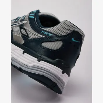 Кросівки Чоловічі Nike P-6000 Armory Navy Flat Silver CD6404-402