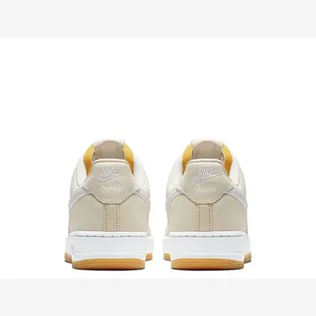 Кросівки Чоловічі Nike Air Force 1 '07 Low Premium Light Cream Gum CI9349-200