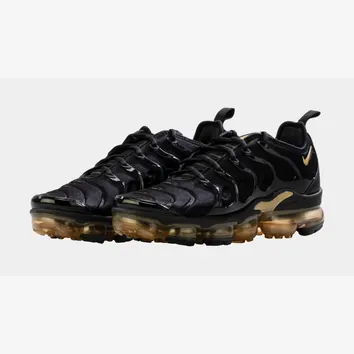 Кросівки Чоловічі Nike Air VaporMax Plus Black/Metallic Gold CW7299-001