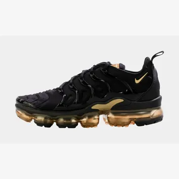Кросівки Чоловічі Nike Air VaporMax Plus Black/Metallic Gold CW7299-001