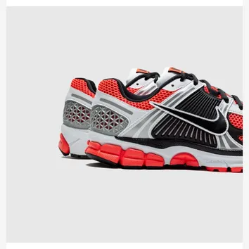 Кросівки Nike Air Zoom Vomero 5 SE Bright Crimson CZ8667-600