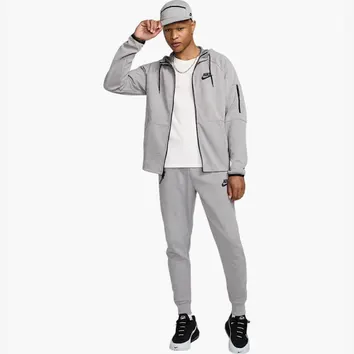 Спортивний костюм Чоловічий Nike Tech Essentials Grey DD5293-002__DD5284-002