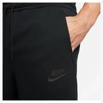 Шорти Чоловічі Nike Tech Essentials Short Black DD5301-010