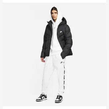 Куртка Чоловіча Nike Windrunner Storm-FIT Black DD6795-010