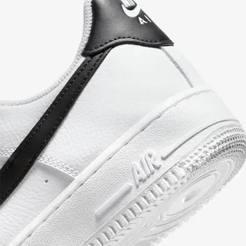 Кросівки Жіночі Nike Air Force 1 '07 White DD8959-103