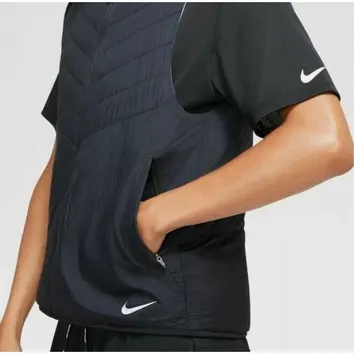 Жилет Чоловічий Nike aerolayer repel running vest Black DJ0533-010