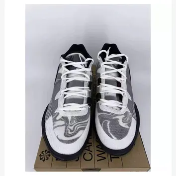 Кросівки Чоловічі Nike Kyrie 8 DJ6017-101