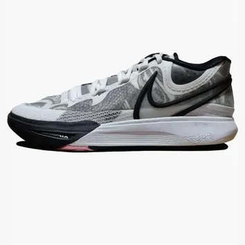Кросівки Чоловічі Nike Kyrie 8 DJ6017-101