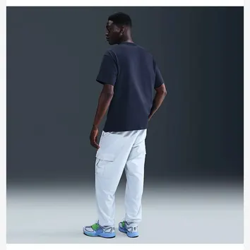 Футболка Чоловіча Nike Sportswear Premium Essentials T-Shirt DO7392-452