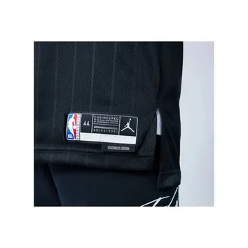 Футболка Чоловіча Jordan Chicago Bulls Statement Edition Swingman Jersey Black DO9521-010