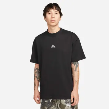 Футболка Nike ACG Tee Black/Light Smoke Grey/Summit White DQ1815-011