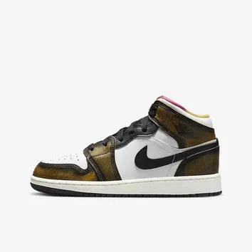 Кросівки Жіночі Air Jordan 1 Mid SE DQ8418-071