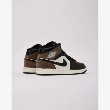 Кросівки Чоловічі Air Jordan 1 Mid DQ8426-007
