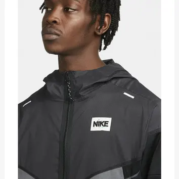 Куртка Чоловіча Nike Windrunner D.Y.E. Black/Iron Grey/Light Menta DR2827-010