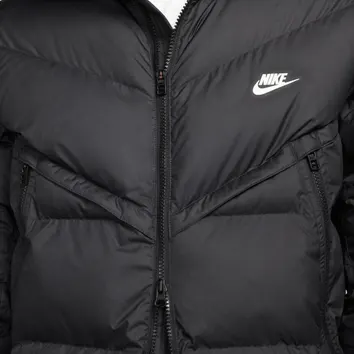 Куртка Чоловіча Nike Storm-Fit Windrunner DR9605-010