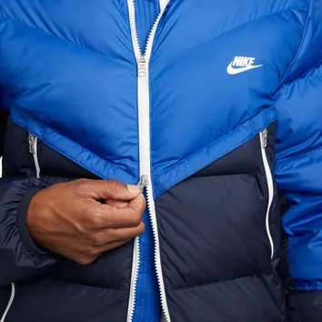 Куртка Чоловіча Nike Storm-FIT Windrunner DR9605-480