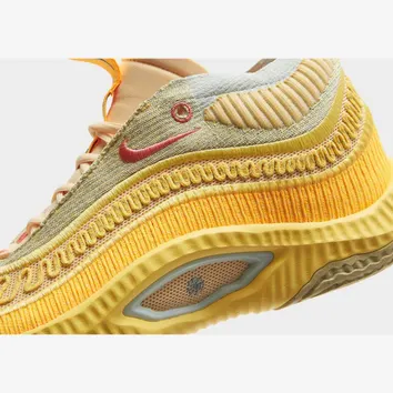 Кросівки Чоловічі Nike Cosmic Unity 3 Pale Vanilla/Topaz Gold/Sand Drift/Sea Coral DV2757-200