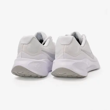 Кросівки Чоловічі Nike Revolution 7 FB2207-100