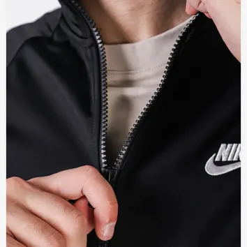 Спортивний костюм Чоловічий Nike Club Men's Poly-Knit Tracksuit Black/White FB7351-010